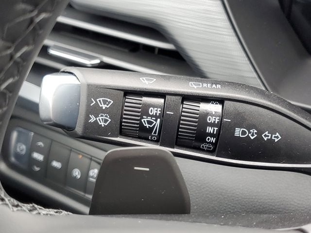 2026 GMC Acadia Elevation - Photo 12