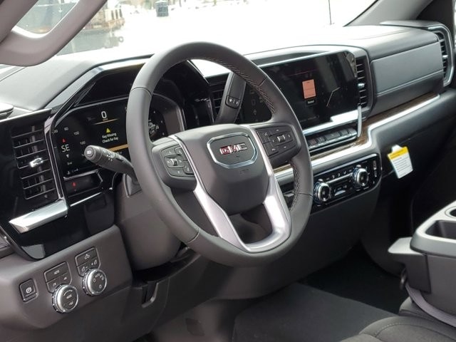 2026 GMC Sierra 1500 SLE - Photo 12