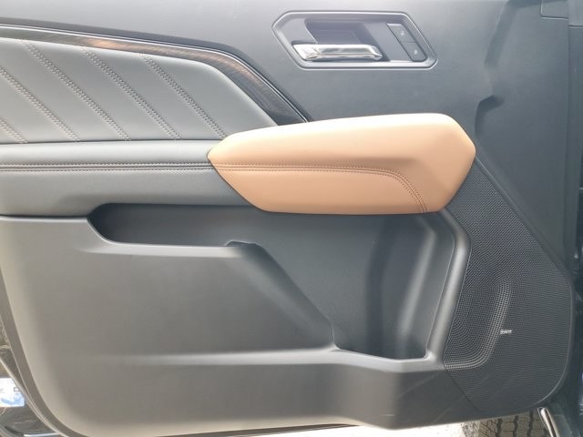 2026 GMC Canyon AT4 - Photo 22