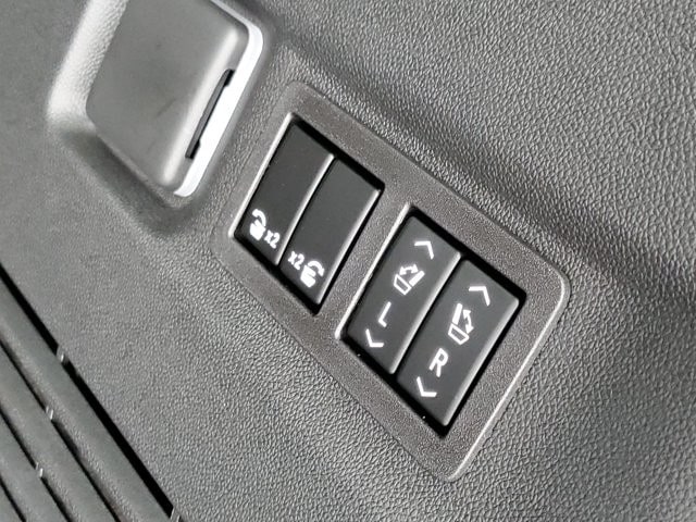 2026 GMC Yukon XL Denali Ultimate - Photo 36