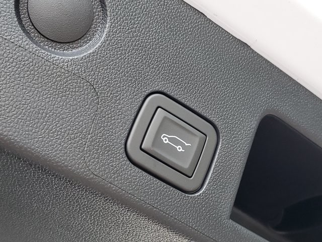 2027 GMC Terrain Denali - Photo 32