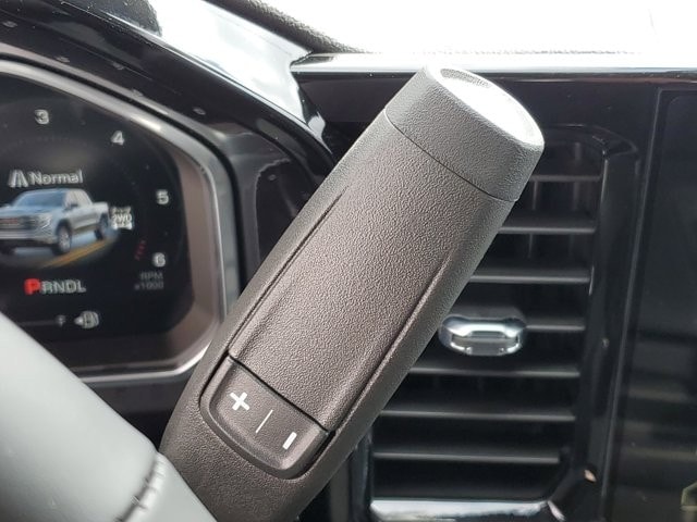 2026 GMC Sierra 1500 SLE - Photo 18