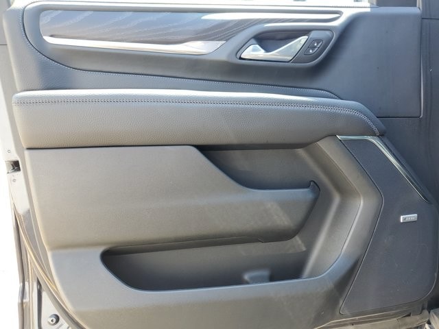 2024 GMC Yukon Denali - Photo 25