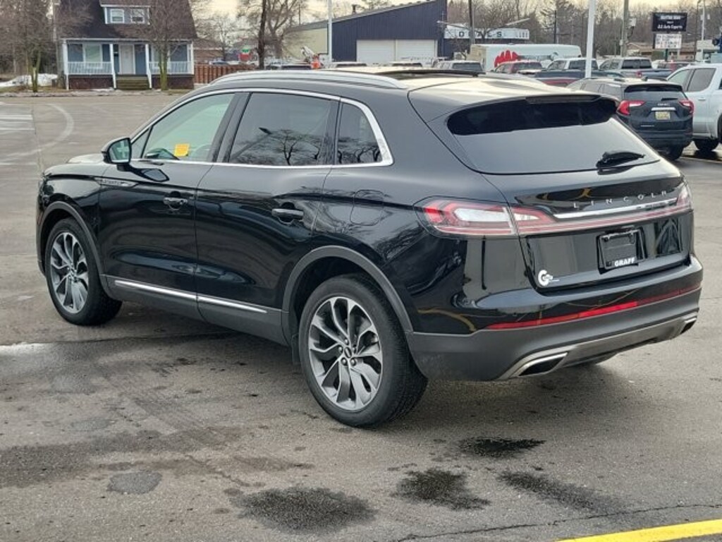 Used 2023 Lincoln Nautilus Reserve