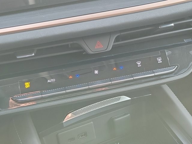 2026 Buick Envision Sport Touring - Photo 18