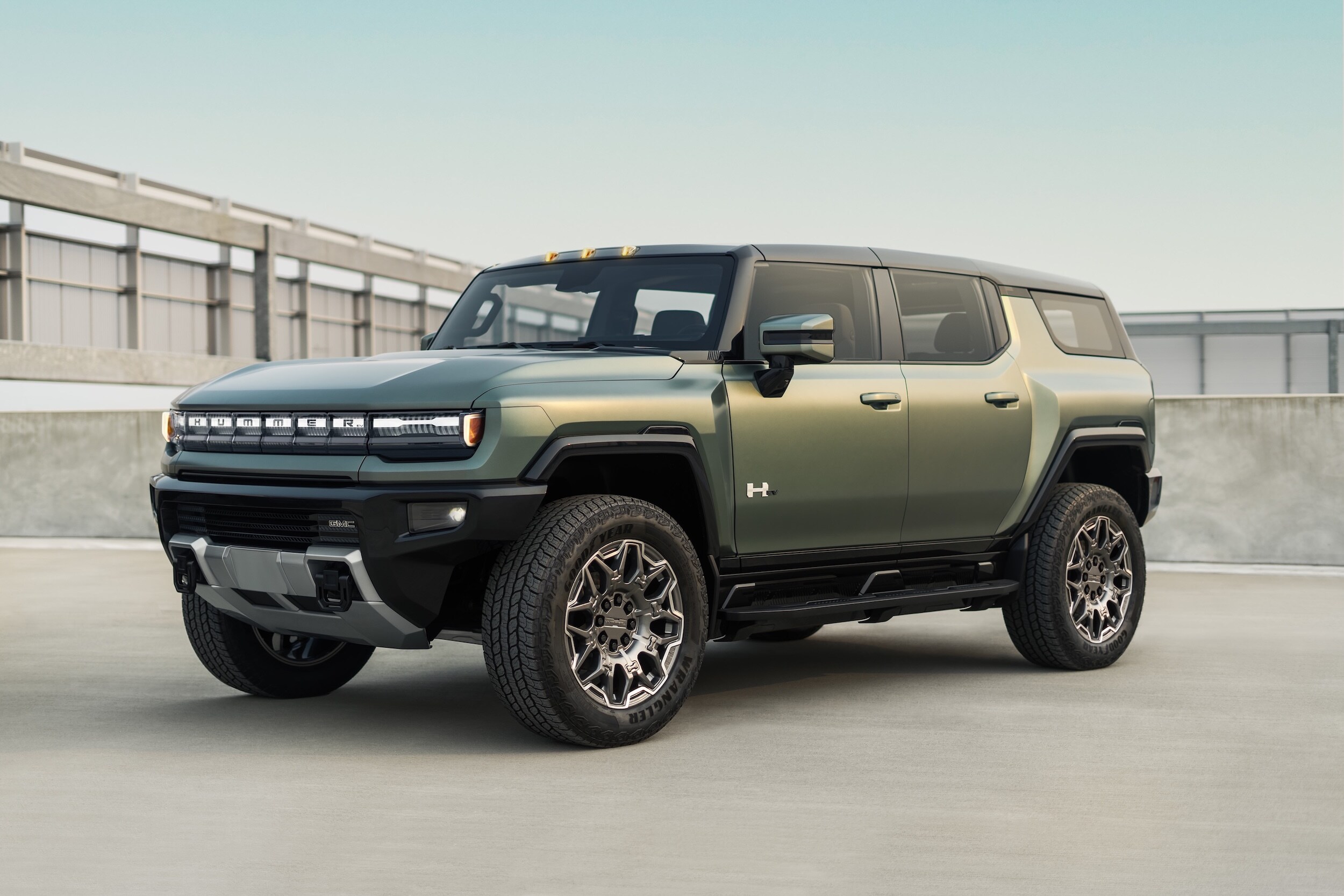 Exterior view of 2025 GMC HUMMER EV SUV