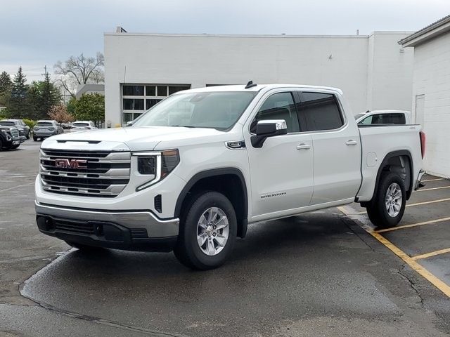 2026 GMC Sierra 1500 SLE - Photo 2