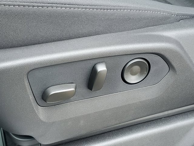 2026 GMC Sierra 1500 SLE - Photo 11