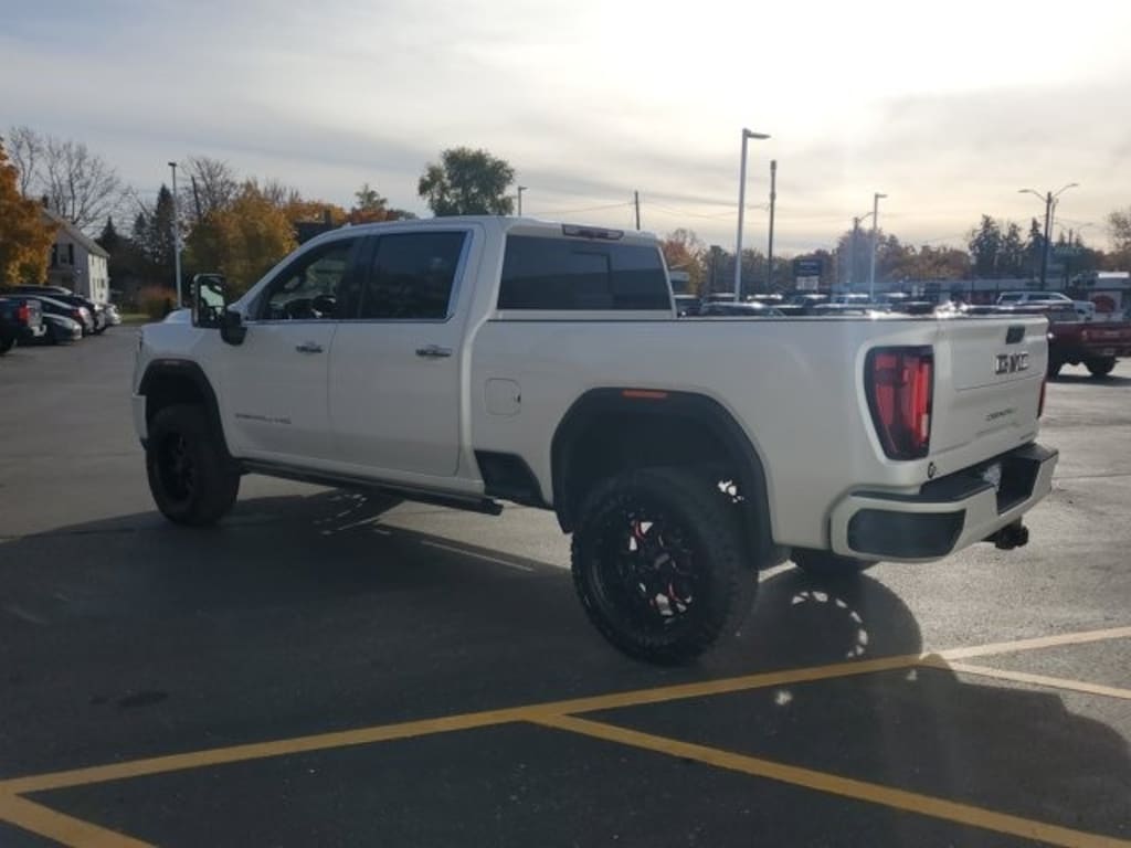Used 2022 GMC Sierra 2500 HD Denali Truck