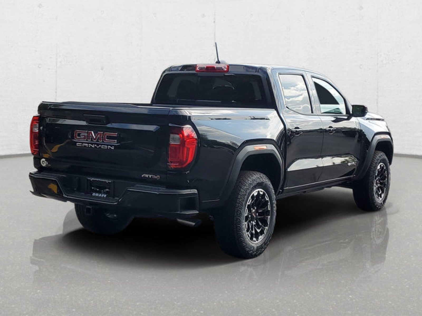 2026 GMC Canyon AT4 - Photo 37