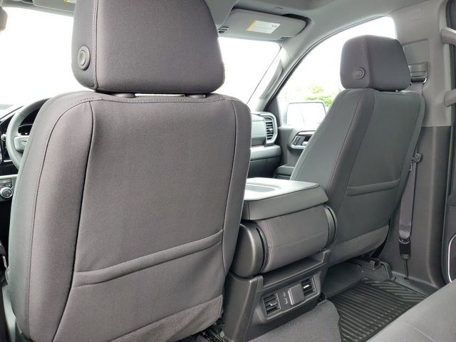 2026 GMC Sierra 1500 SLE - Photo 33