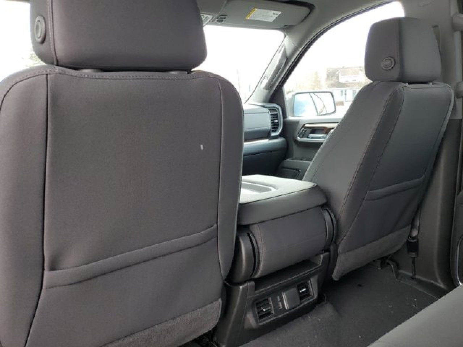 2026 GMC Sierra 1500 SLE - Photo 69