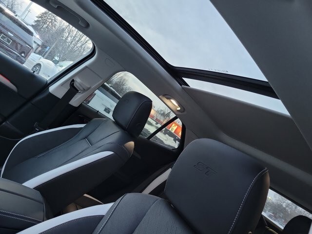 2026 Buick Envision Sport Touring - Photo 11