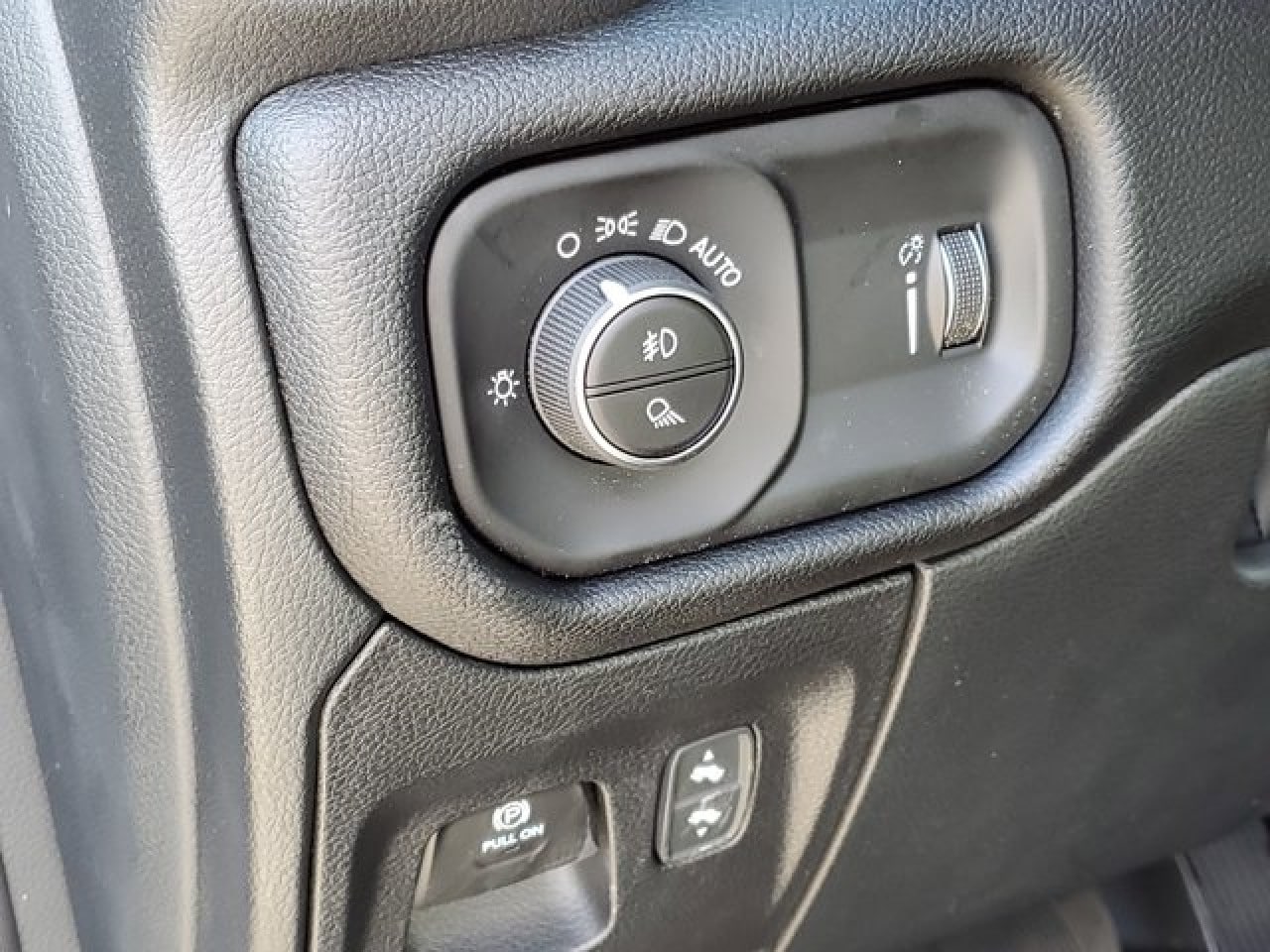 2026 RAM 1500 Big Horn/Lone Star - Photo 8