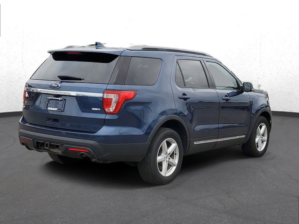 Used 2016 Ford Explorer XLT SUV