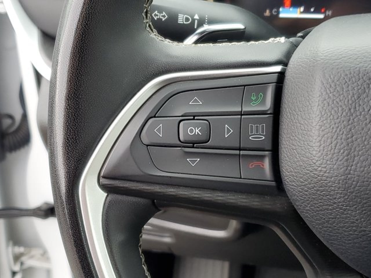2024 Jeep Grand Cherokee L Altitude - Photo 10