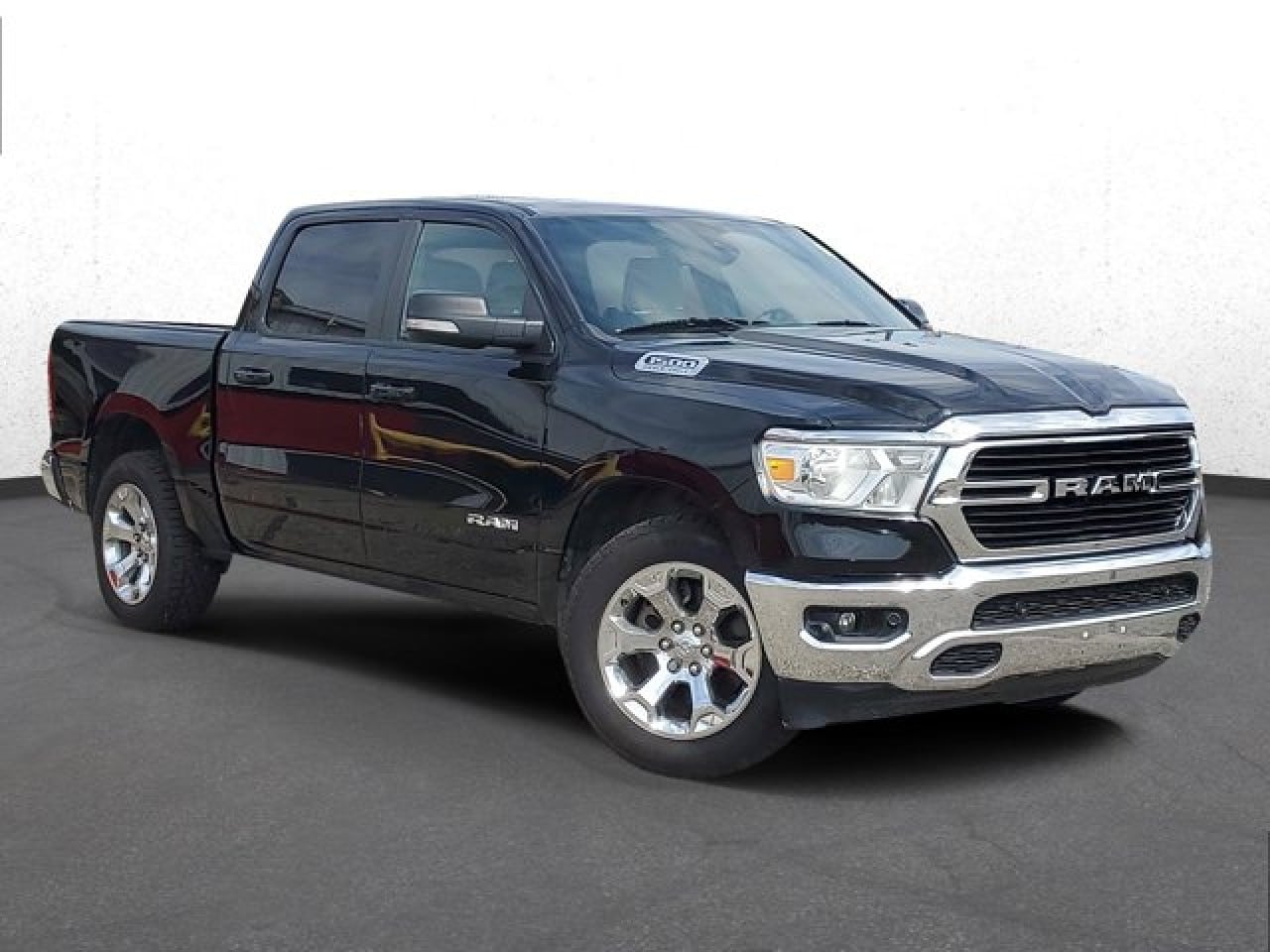 2021 RAM 1500 Big Horn/Lone Star 4x4 Crew Cab 5'7's photo