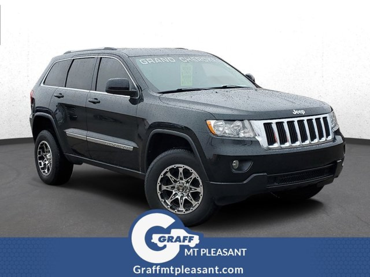 2013 Jeep Grand Cherokee Laredo 4WD's photo