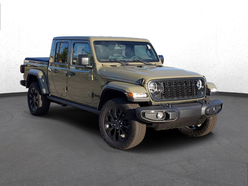 New 2025 Jeep Gladiator NIGHTHAWK 4X4 Pickup