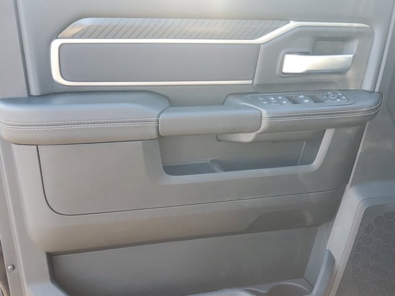2026 RAM 2500 Big Horn - Photo 22