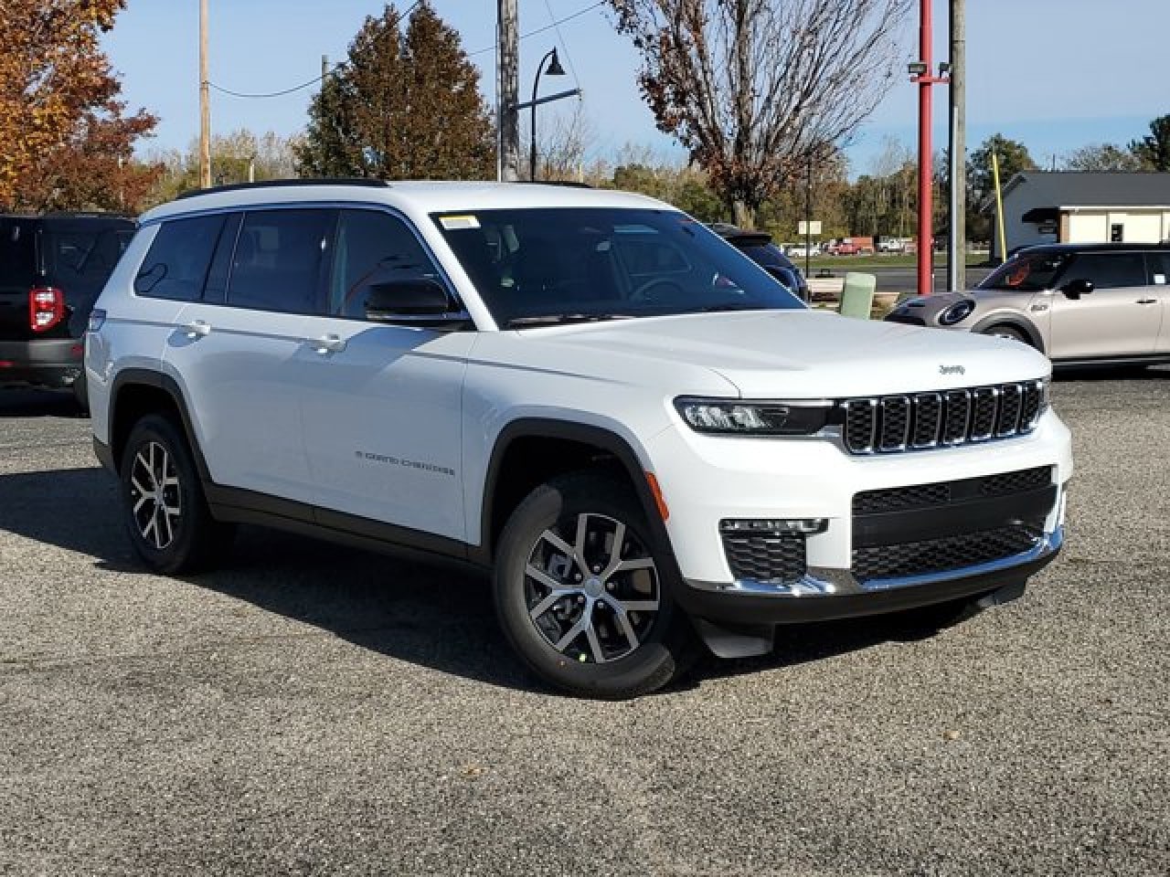 2025 Jeep Grand Cherokee L Limited's photo