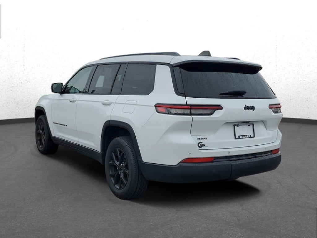 Used 2024 Jeep Grand Cherokee L Altitude SUV
