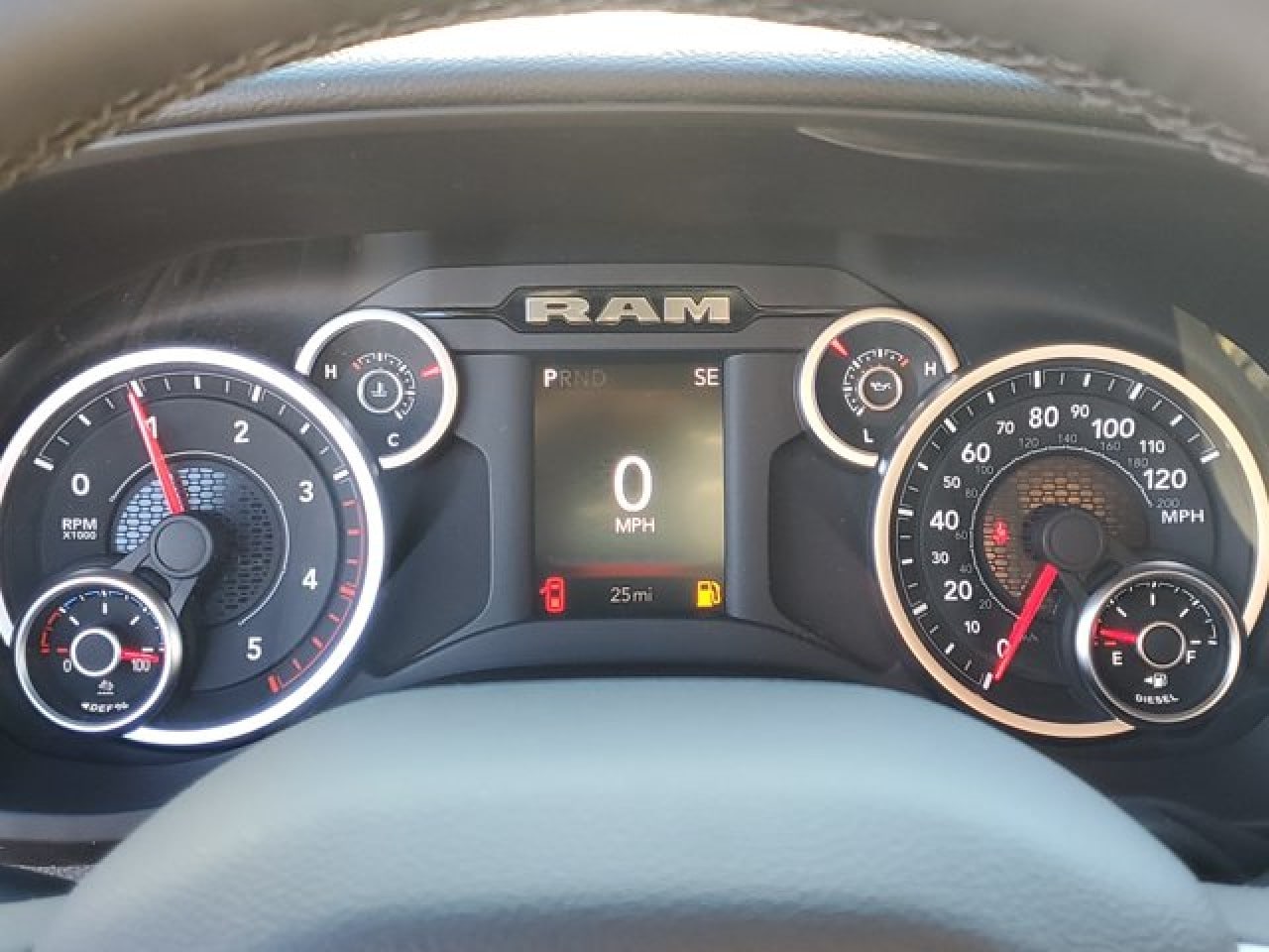 2026 RAM 2500 Big Horn - Photo 9