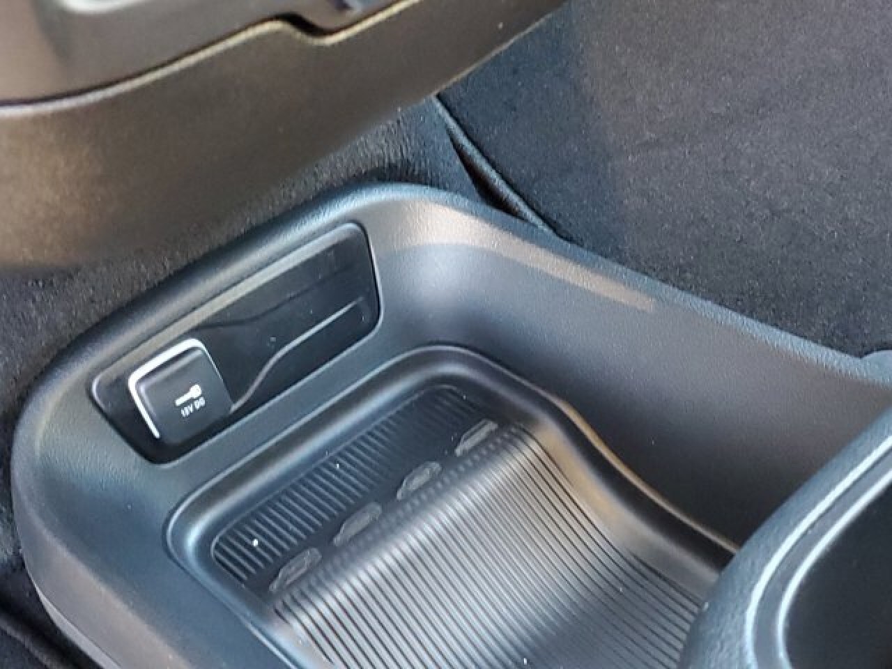 2026 Chrysler Pacifica Select - Photo 20