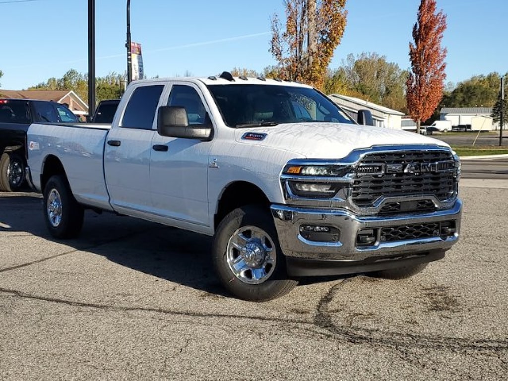 New 2026 Ram 3500 TRADESMAN CREW CAB 4X4 8' BOX Pickup