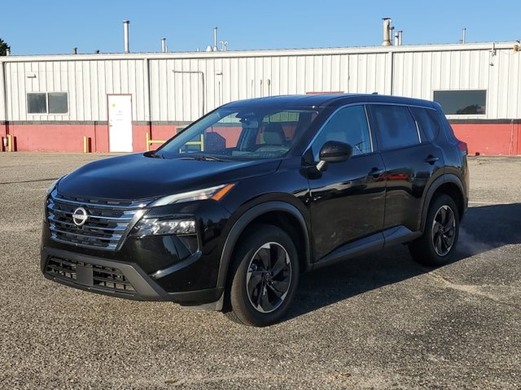 Used 2024 Nissan Rogue SV SUV