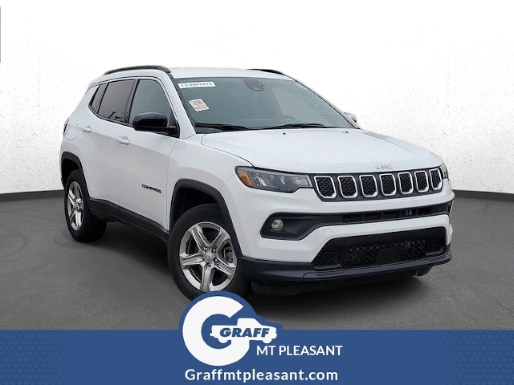 Used 2024 Jeep Compass Latitude SUV