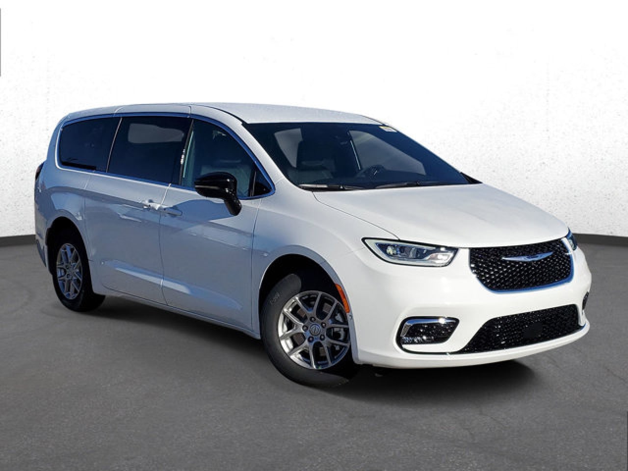 2026 Chrysler Pacifica