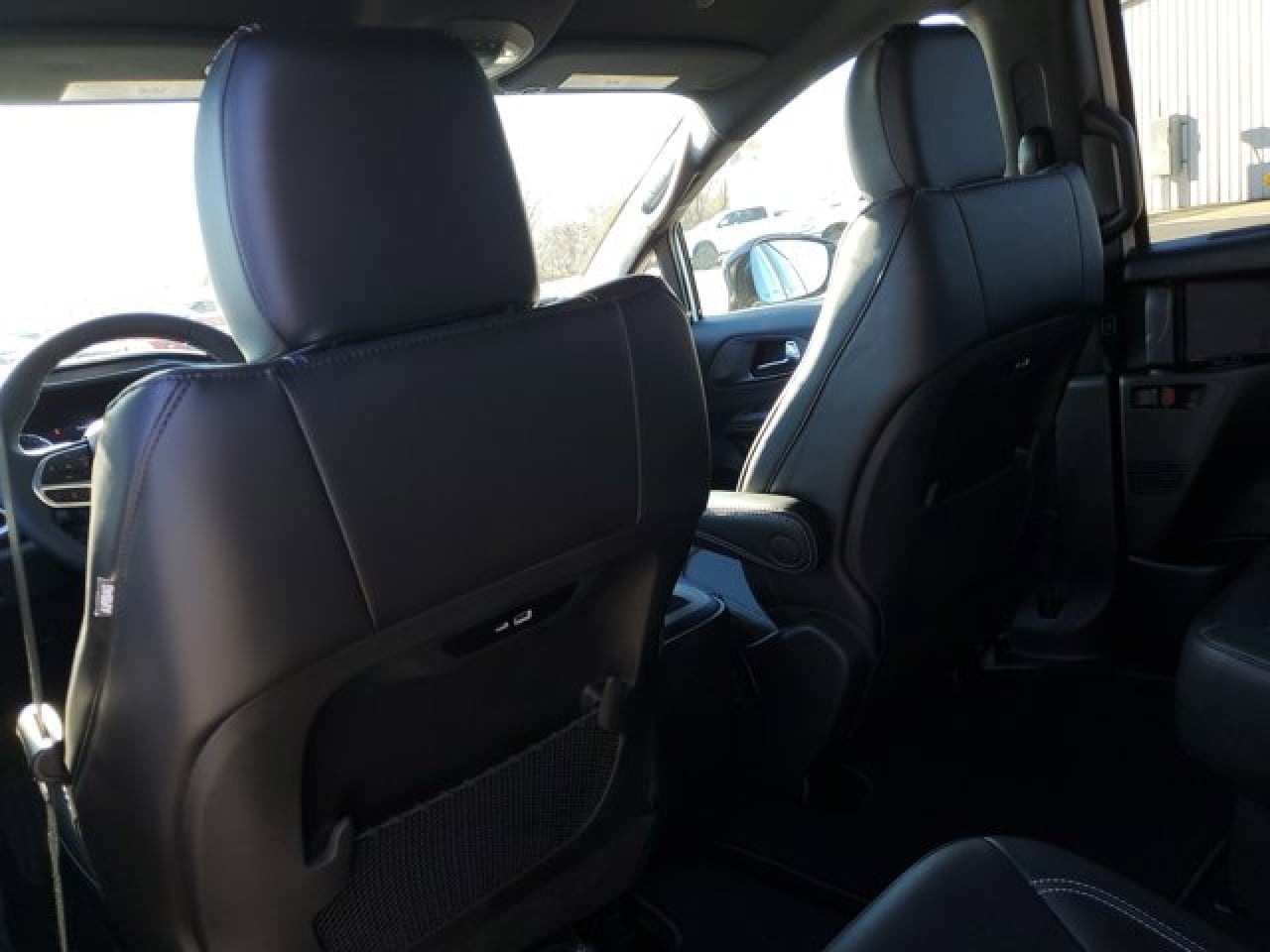 2026 Chrysler Pacifica Select - Photo 31