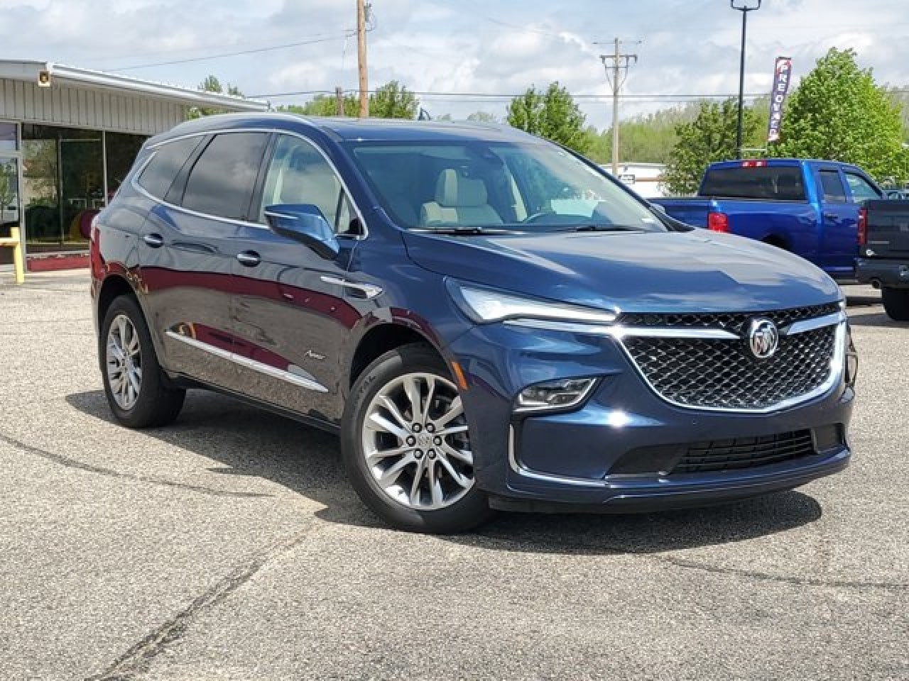2024 Buick Enclave Avenir AWD's photo