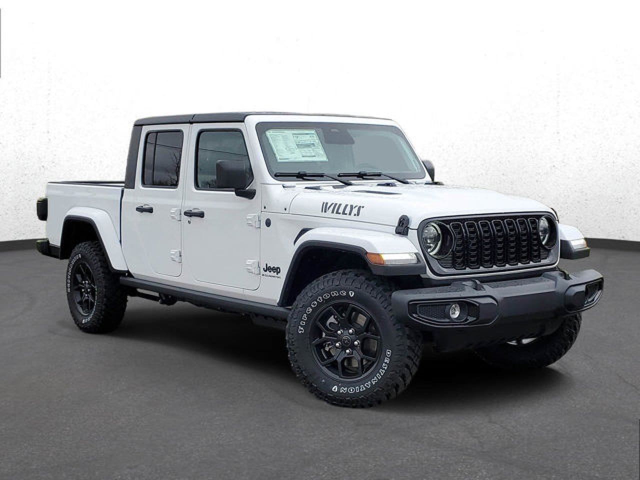2026 Jeep Gladiator Willys Auto's photo