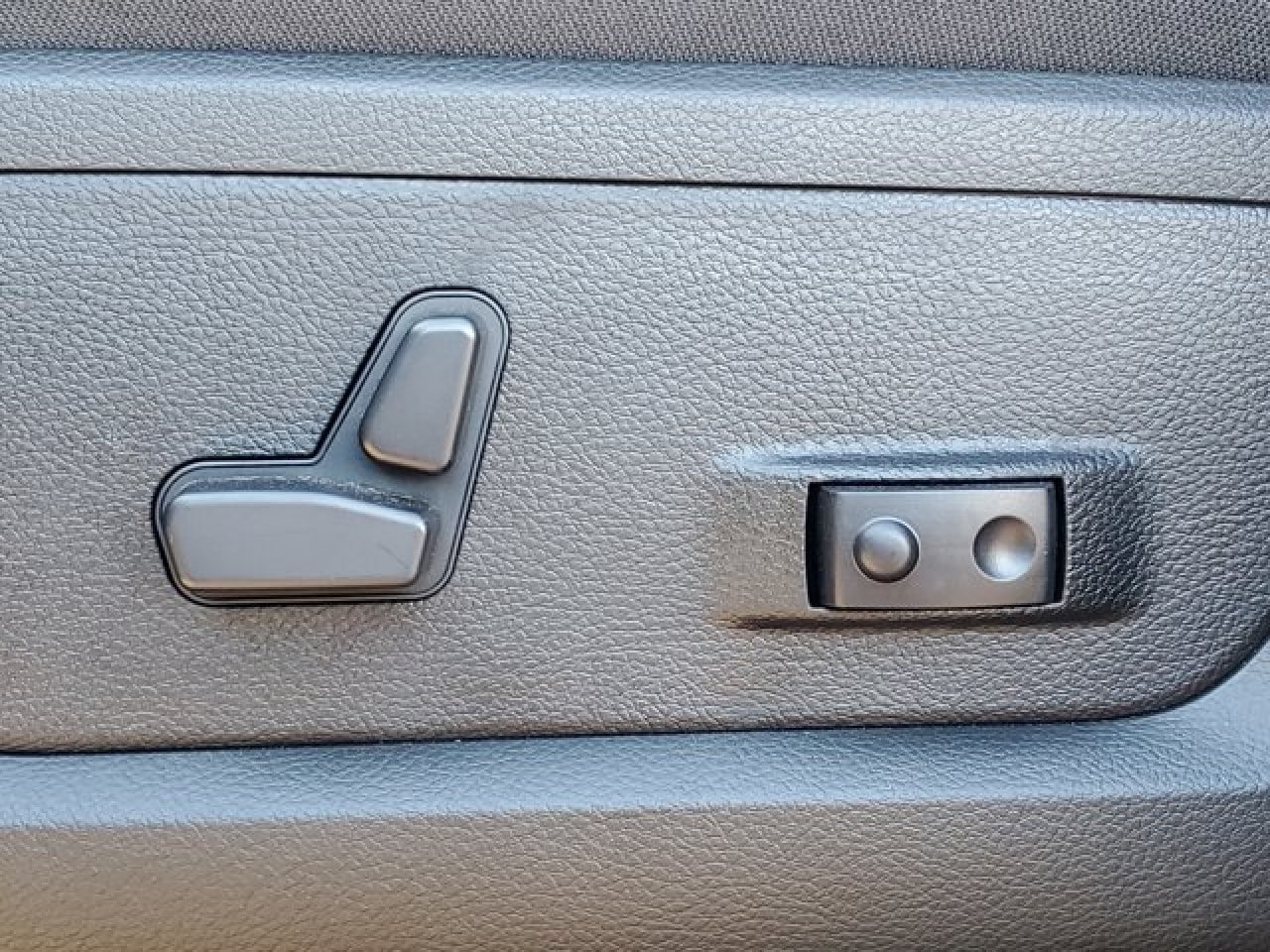 2026 RAM 2500 Big Horn - Photo 6