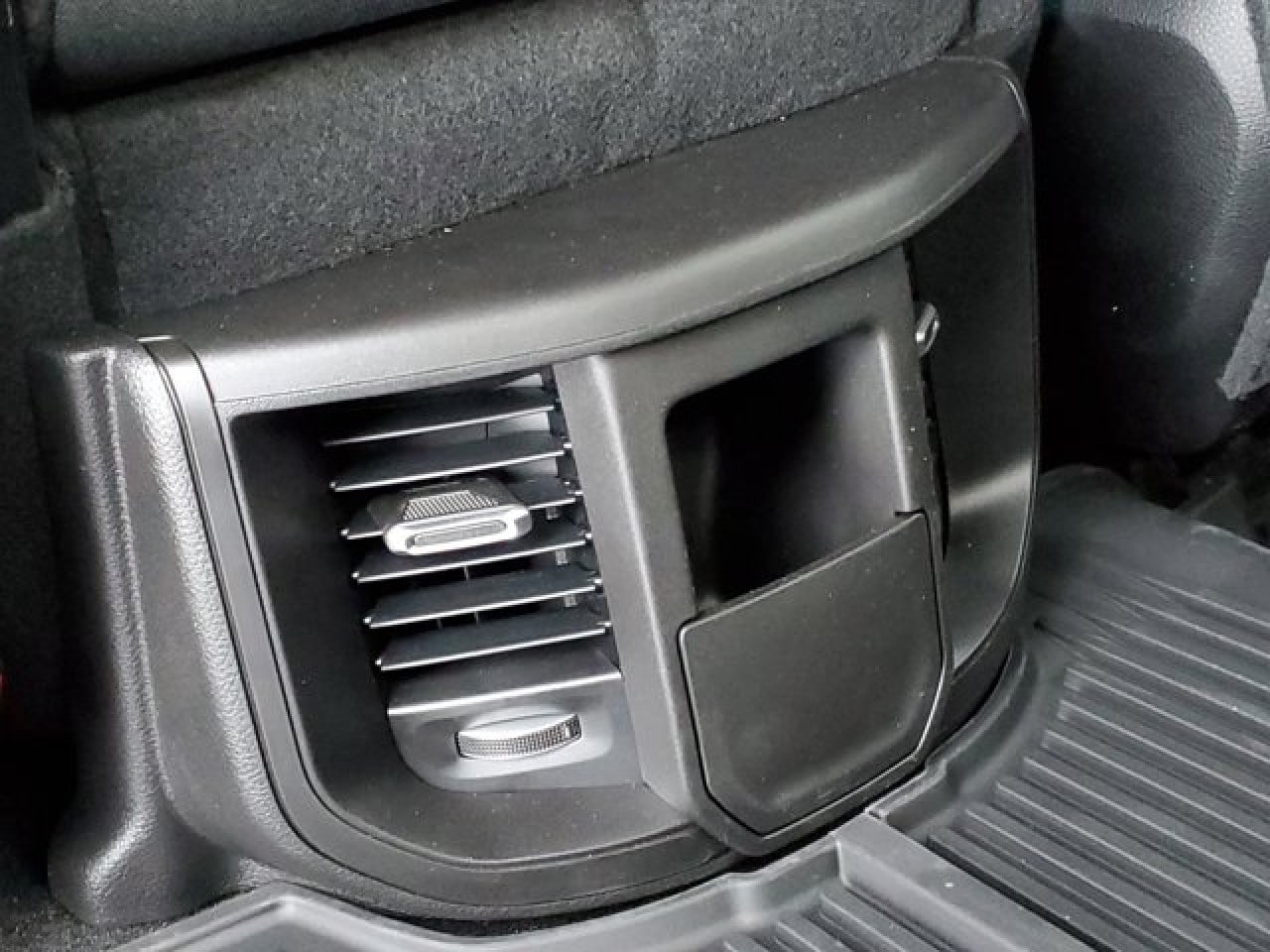2026 RAM 3500 Tradesman - Photo 29