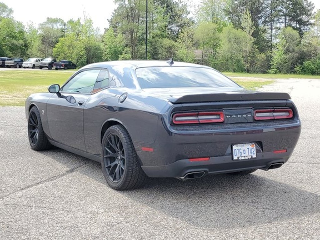 Used 2017 Dodge Challenger R/T Scat Pack Coupe