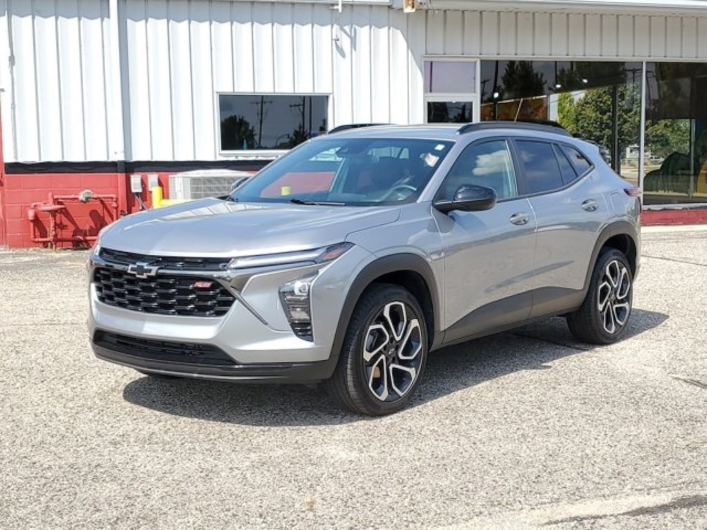 Used 2025 Chevrolet Trax 2RS SUV