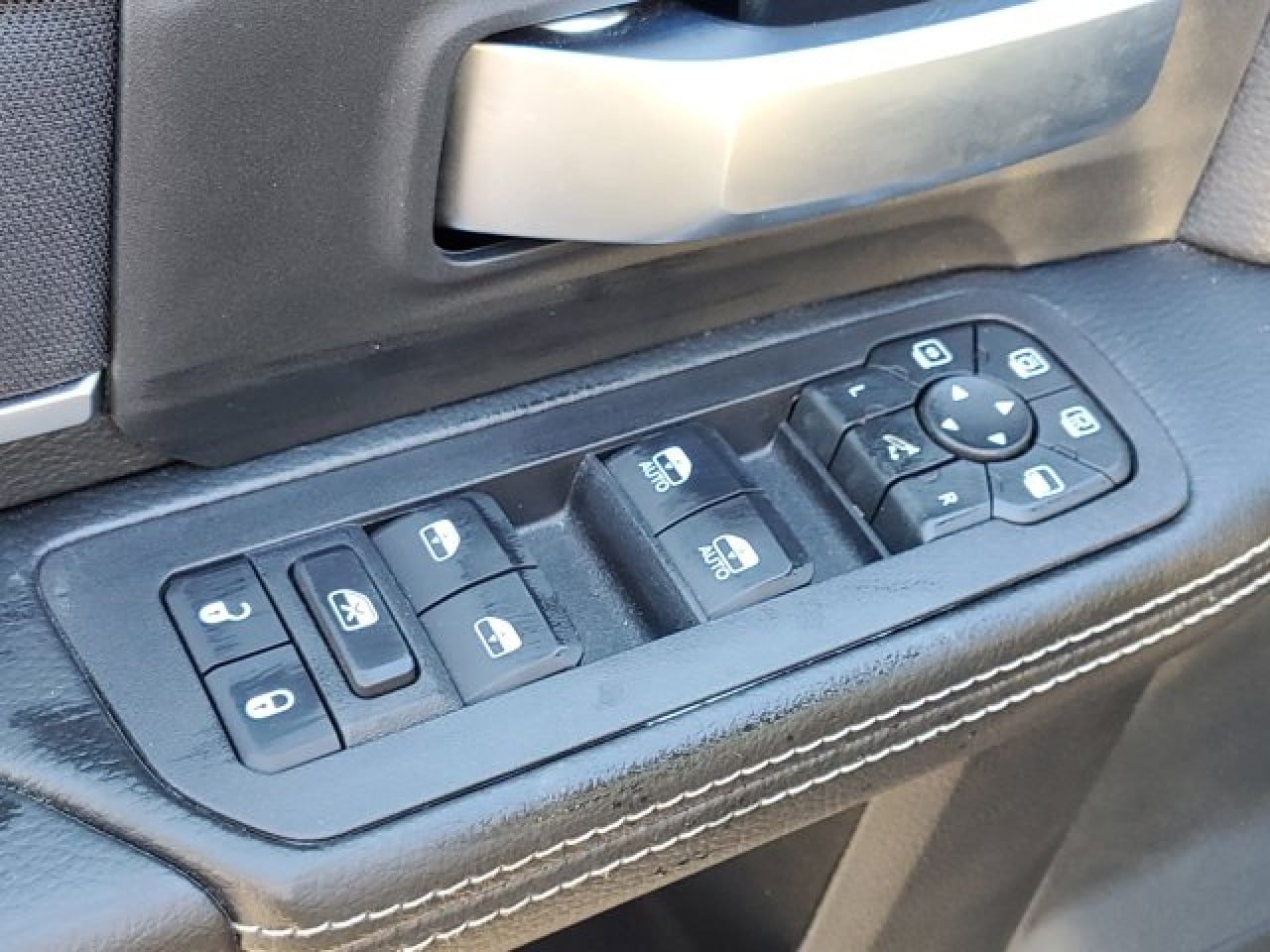 2026 RAM 2500 Big Horn - Photo 23