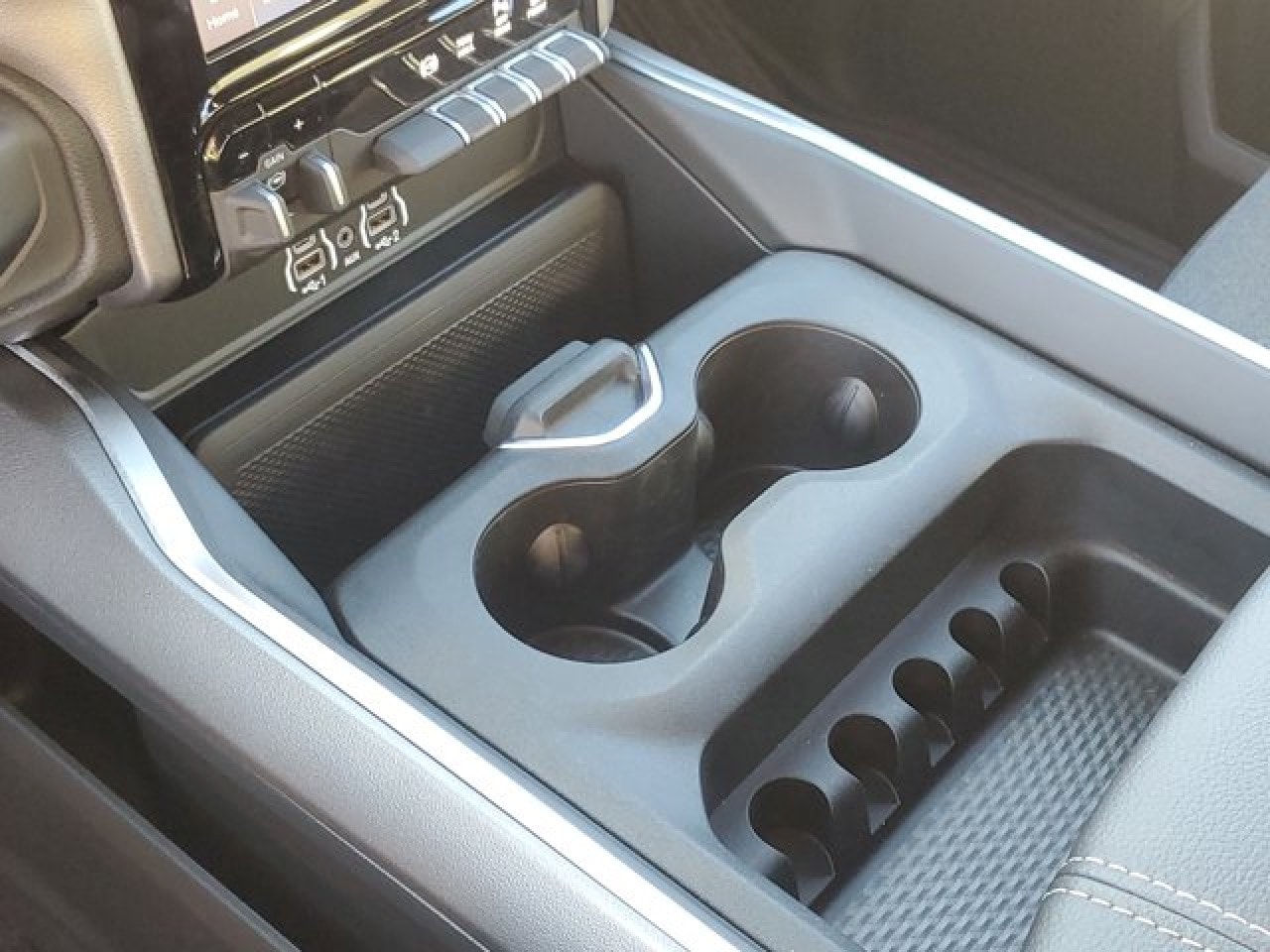 2026 RAM 2500 Big Horn - Photo 20