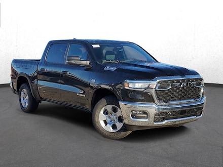 2026 Ram 1500 BIG HORN CREW CAB 4X4 5'7 BOX Pickup