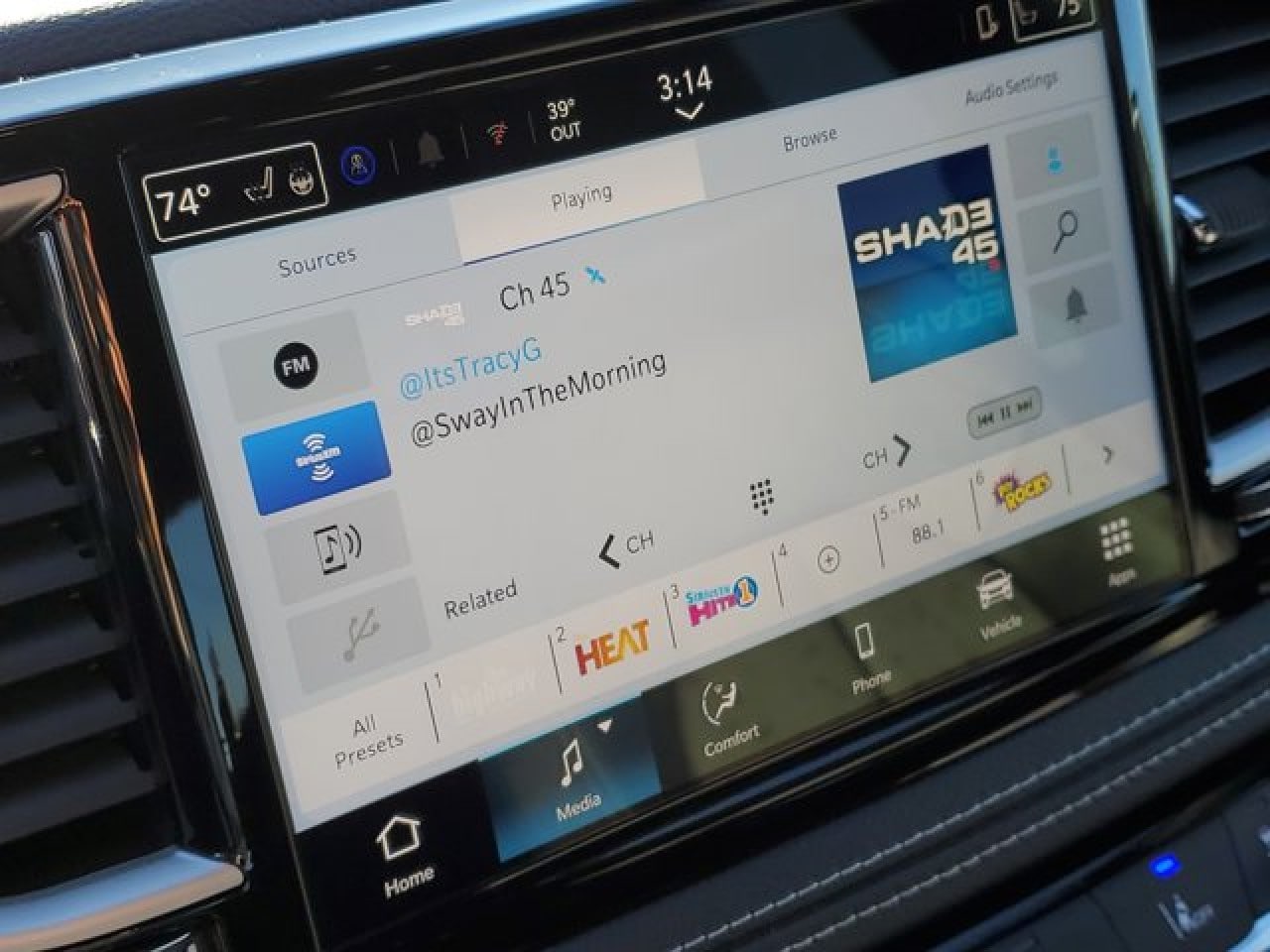 2026 Chrysler Pacifica Select - Photo 13