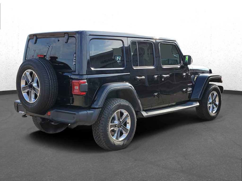 Used 2019 Jeep Wrangler Unlimited Sahara SUV