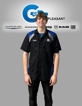 Staff member Gavin Sabat from ID_92d27d