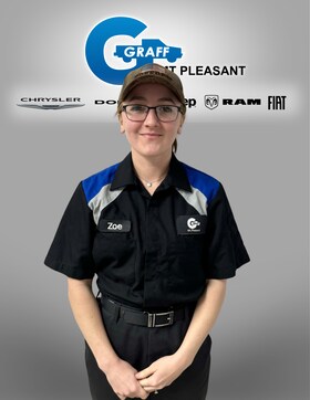 Staff member Zoe Ellis from ID_92d27d