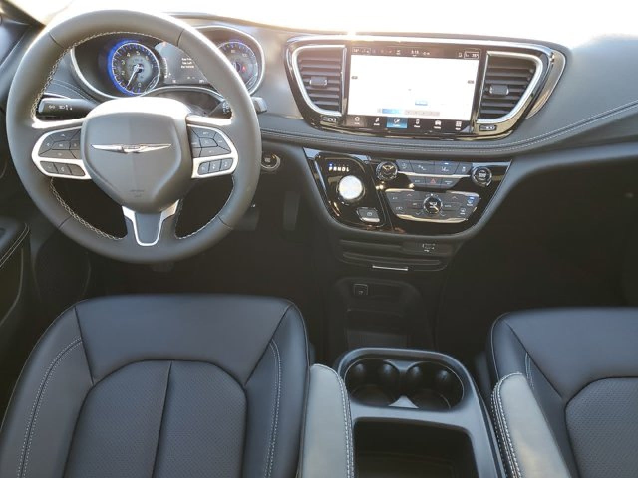 2026 Chrysler Pacifica Select - Photo 27
