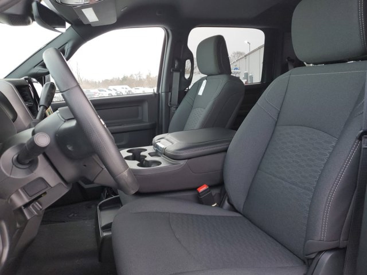 2026 RAM 3500 Tradesman - Photo 6