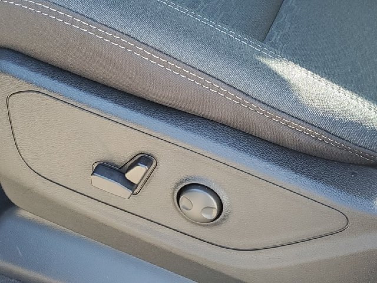 2026 RAM 1500 Big Horn/Lone Star - Photo 6