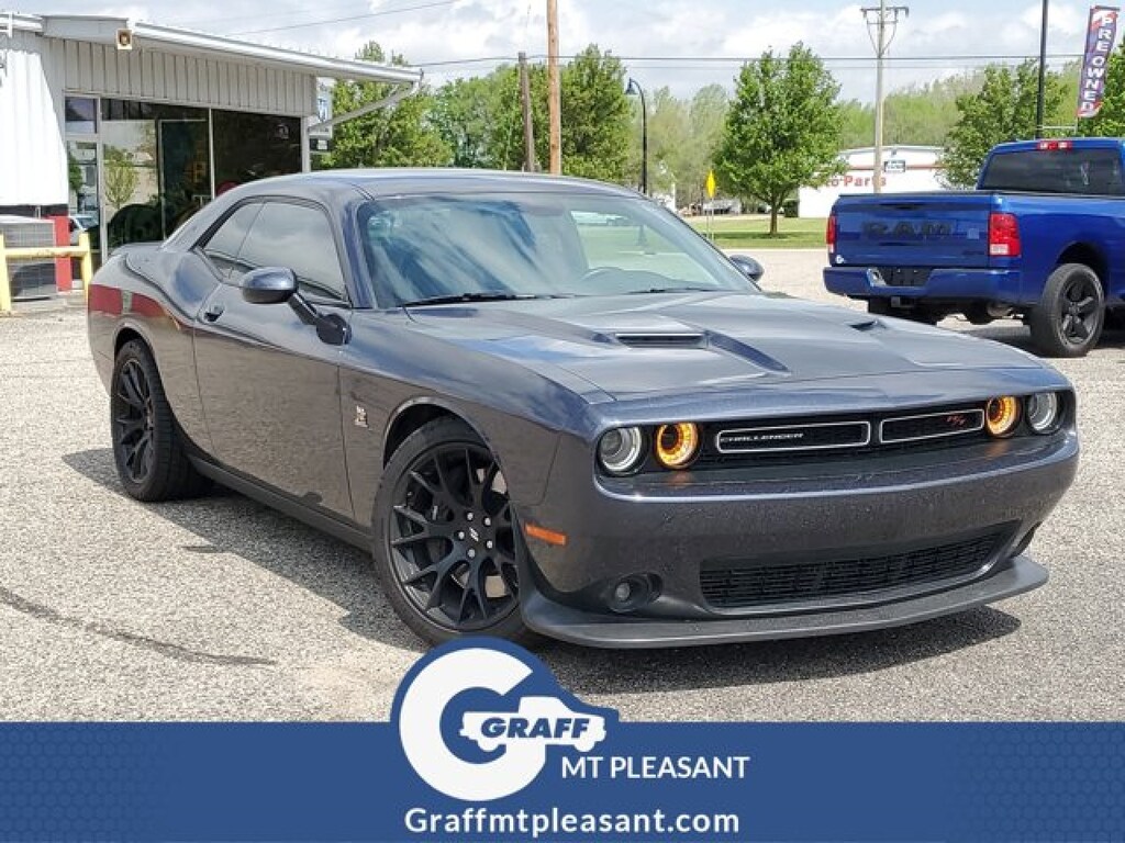 Used 2017 Dodge Challenger R/T Scat Pack Coupe